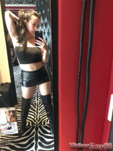 Maitresse angelik dans son donjon a paris 02